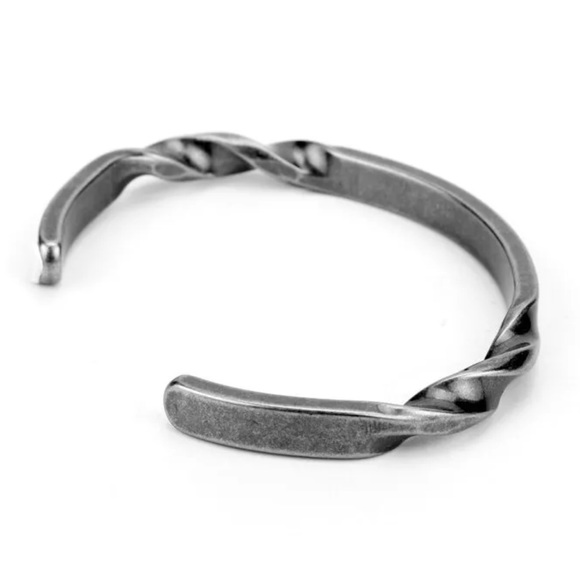 Steel hammered bracelet - Picture 2 of 6
